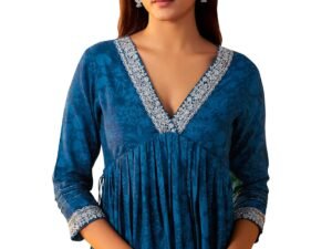 ANNI DESIGNER Women’s Rayon Straight Kurta with Pant & Dupatta